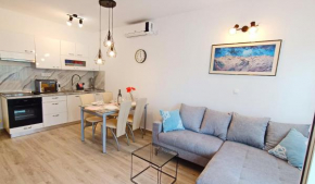 Two Sisters Apartments